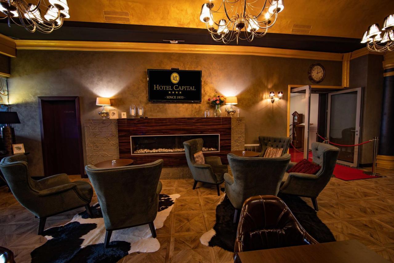 Hotel Capital With Private Wellness Нитра Екстериор снимка